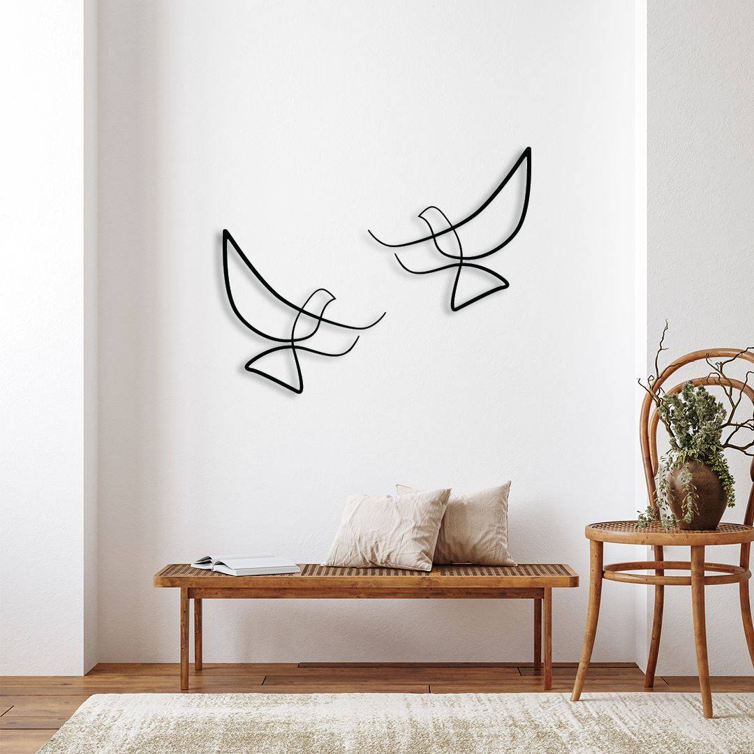 זוג יונים בקו אחד