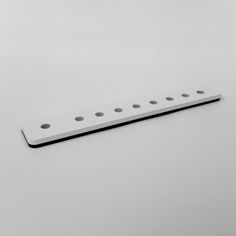 MENORAH STRIP | WHITE